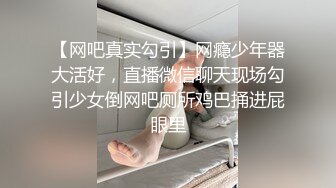 00后小女友很听话，趴下露脸口爆，动作很娴熟