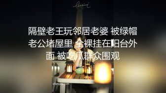 2024年韩天然爆乳妹【妍雨Yeonwoo – Suika】大西瓜 西瓜奶太炸裂了，游泳池漏点，震撼难得！ (2)