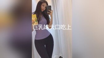 跟随抄底漂亮白裙美眉 皮肤白皙 斑点粉色内内包着大屁屁好可爱