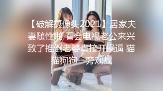 吊钟大奶妹子洗澡自拍