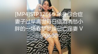 情窦初开的大一小美女和卷毛男友宾馆偷吃禁果美女说满足男友SM要求同意拍摄任他随意干真嫩