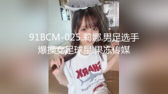 [MP4]个人自拍投稿年轻小情侣出租屋的情趣性爱美女穿着JK制服和眼镜男友啪啪