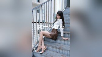 文轩探花约了个粉色外套长腿妹子啪啪，舌吻拨开内裤摸逼69口交后入大力抽插